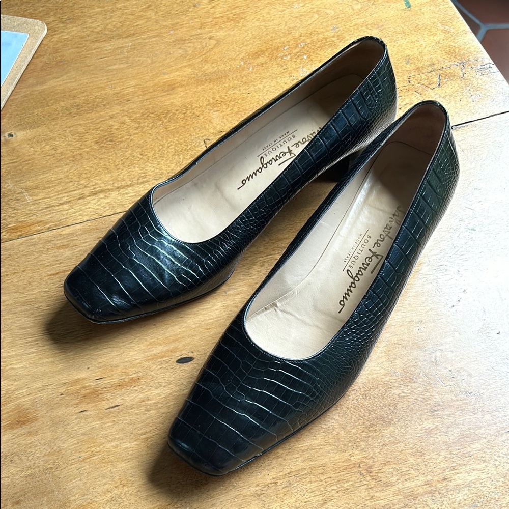 Ferragamo Black Leather Flats with Slip-On Design